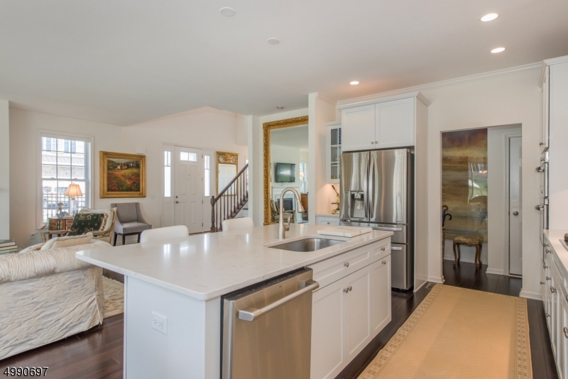 Columbia Park Residences - Residential