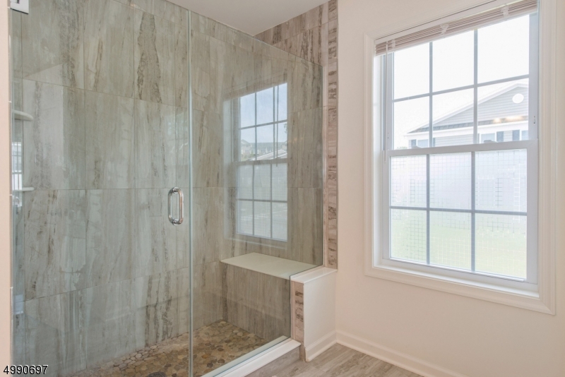 Columbia Park Residences - Residential