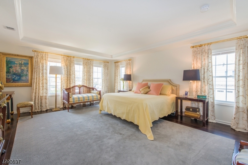 Columbia Park Residences - Residential