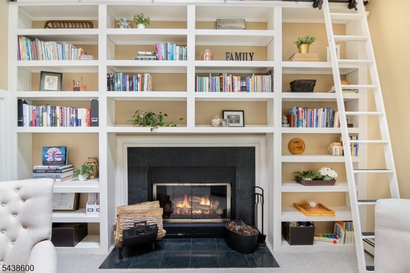 Lakeview - Residential