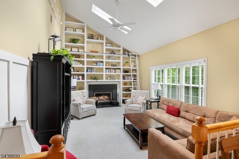 Lakeview - Residential