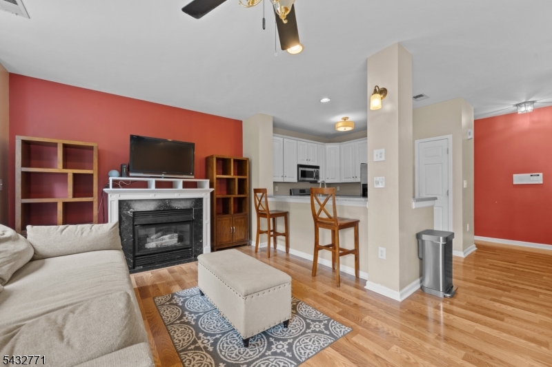 Riverwalk - Residential