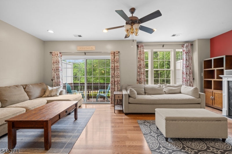 Riverwalk - Residential