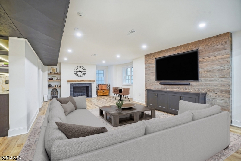The Hill - Residential