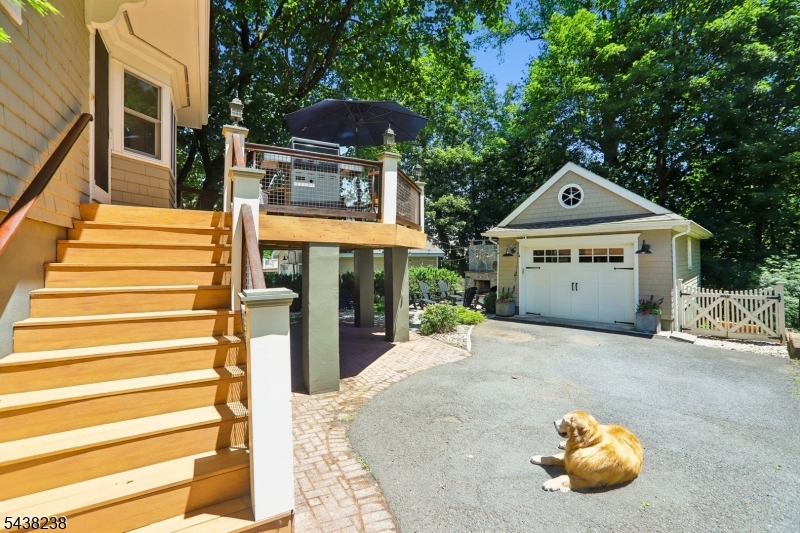 Oak Ridge - Residential