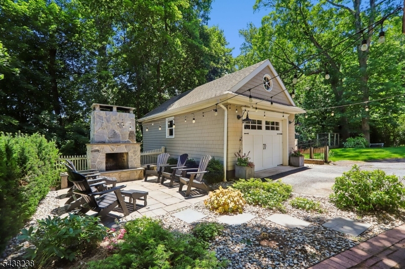 Oak Ridge - Residential