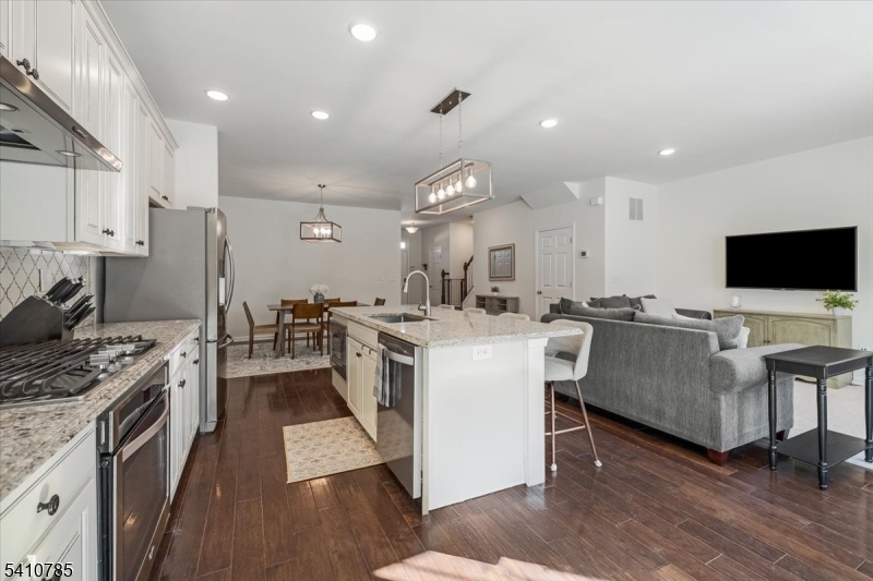 Kensington Sqaure - Residential