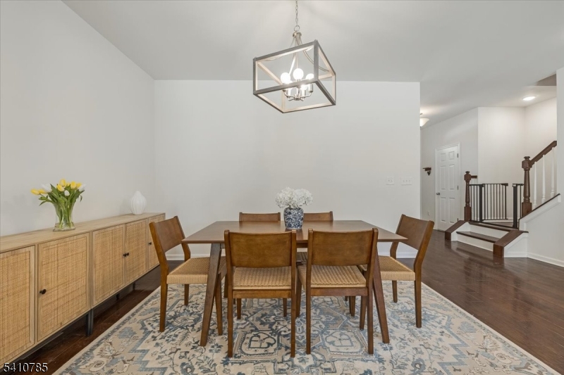 Kensington Sqaure - Residential