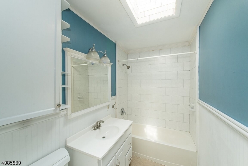 Mount Tabor - Residential Lease