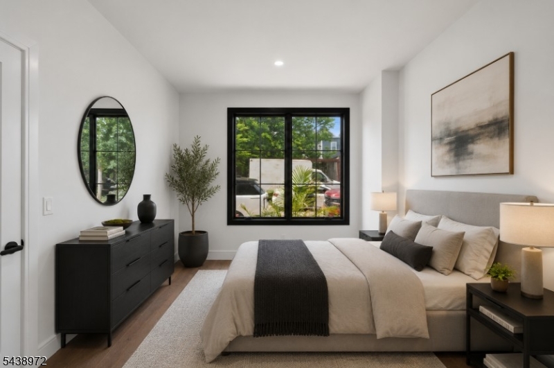 Bergen Lafayette - Residential