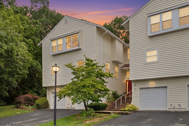Hampton Commons - Residential