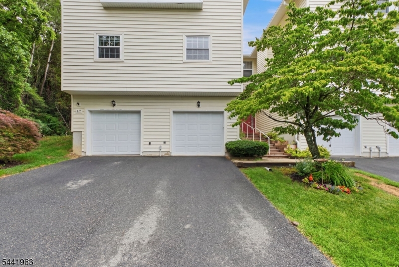 Hampton Commons - Residential