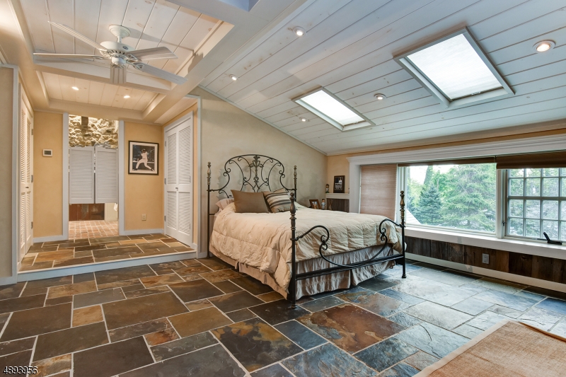 Hartshorn - Residential