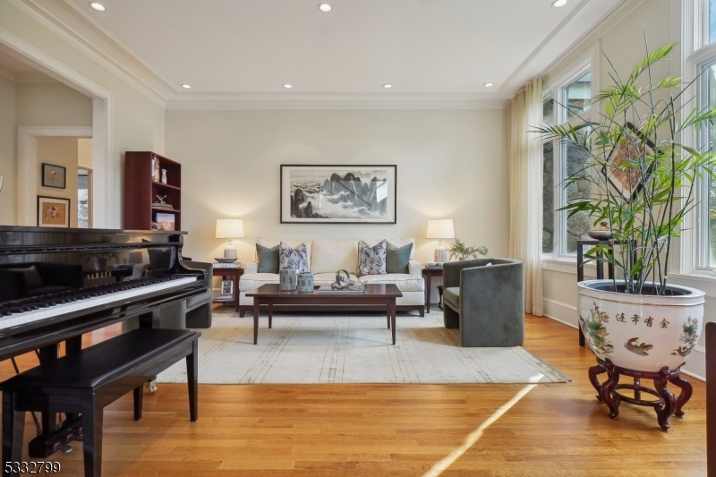 Old Short Hills - Residential