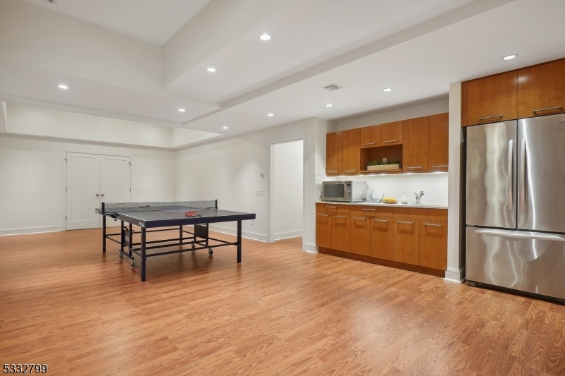 Old Short Hills - Residential