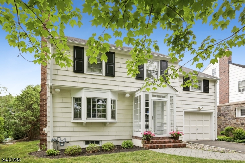 Knollwood - Residential