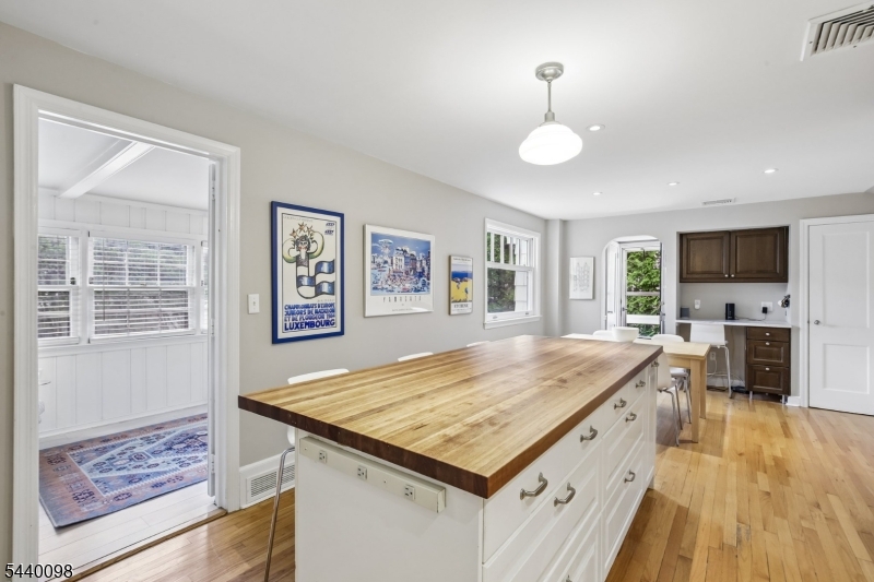 Knollwood - Residential