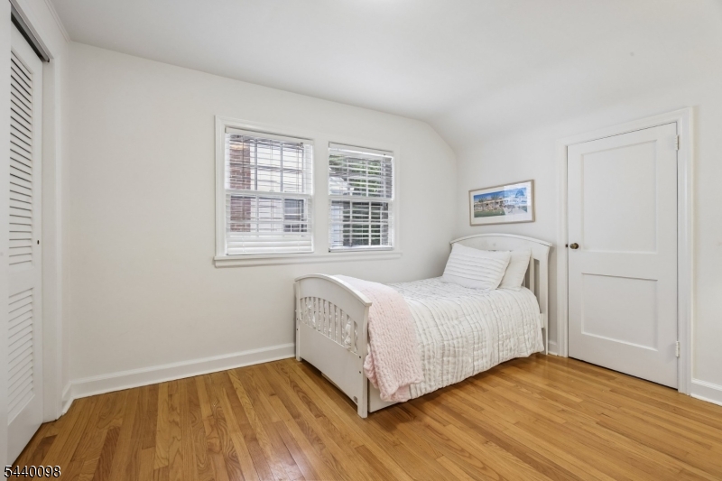 Knollwood - Residential