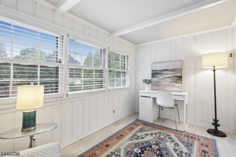 Knollwood - Residential