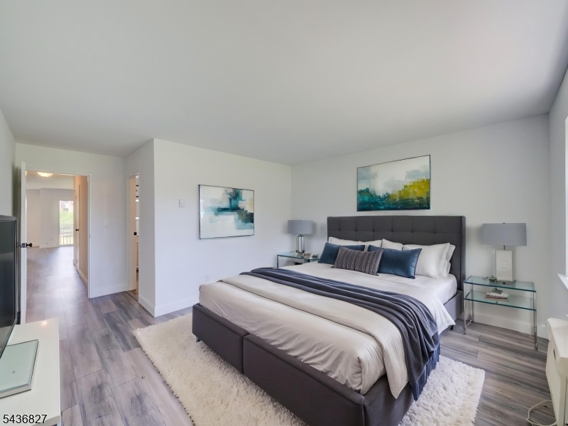 Claremont Hills - Residential
