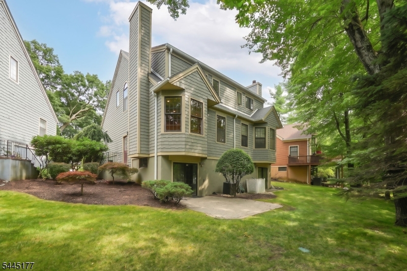 High Mountain Village - Residential