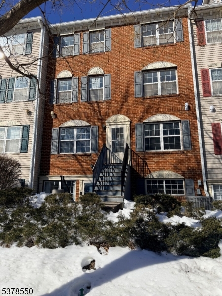 Location Location! This Duplex condominium is waiting for your finishing touches! Located on a desirable block in Newark, NJ, close to schools and transportation, this Duplex style condo offers 2 BR 1BA with a spacious Living room/Dining room! Perfect starter condo or investment property for cash flows! Bring your vision to life! The property being marketed may be subject to a 3 day First Look Period. REO Management Solutions, LLC and our clients employ the initiative to preserve and promote neighborhood values. upon the expiration of the First Look Period seller will negotiate offers, giving preference to "owner occupants, public entities, or a designated partner of a public entitiy."The seller does not accept blind offers or escalation clauses. "Cash offers require 10% EMD or $1,000 minimum, whichever is greater, and all financed offers require 1% EMD or $1,000 minimum, whichever is greater."