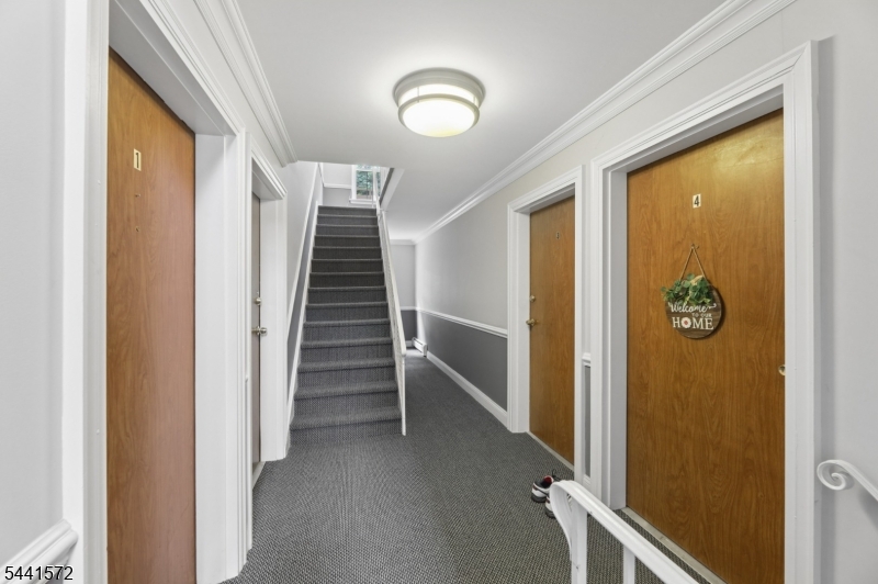 Hereaige Arms - Residential Lease
