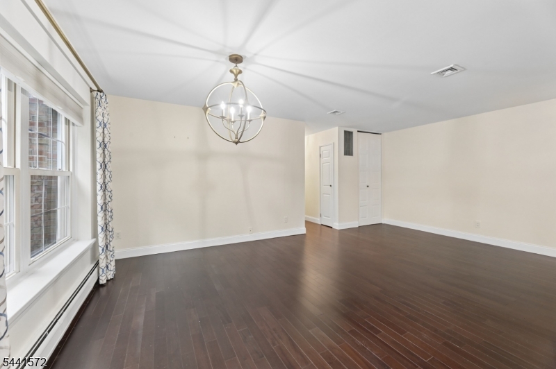 Hereaige Arms - Residential Lease