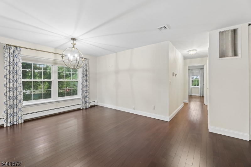 Hereaige Arms - Residential Lease