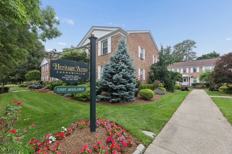 Hereaige Arms - Residential Lease