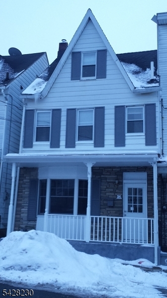 Beautiful move in ready 4 bed 1.5 bath home. Huge kitchen with a wonderful sunroom leading to a landscaped yard. Nice big shed for storage. Home has a new natural gas heating system. Move in today!!!!