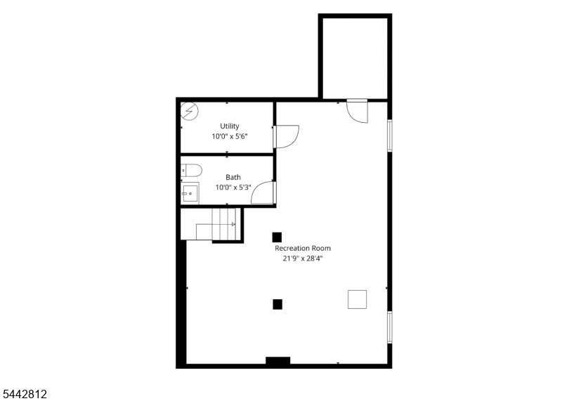 Main image without alt text
