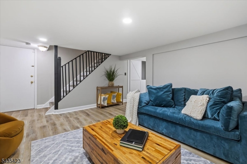 Englishtown - Residential