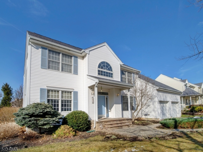 POETS PEAK - Residential