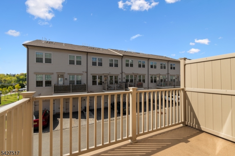 LINK at Westmont Station - Residential