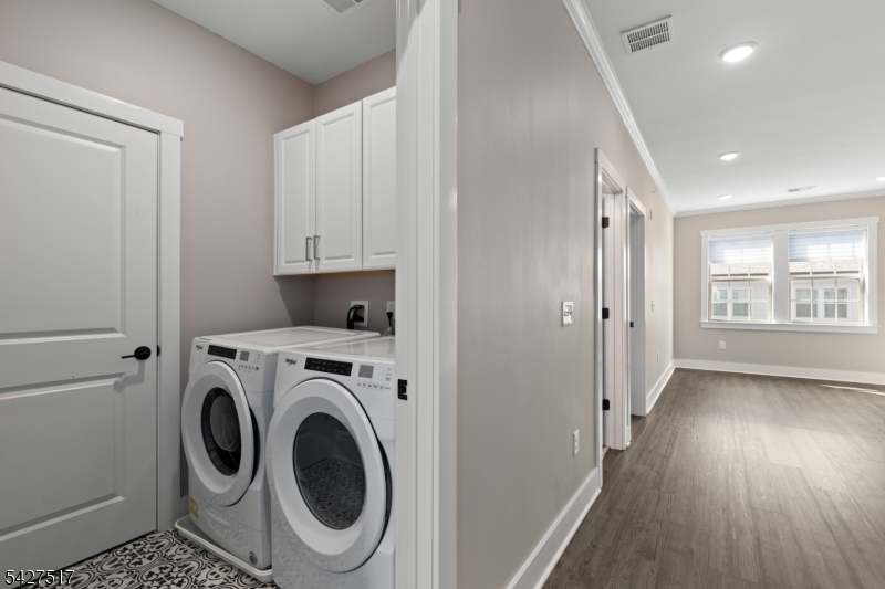 LINK at Westmont Station - Residential