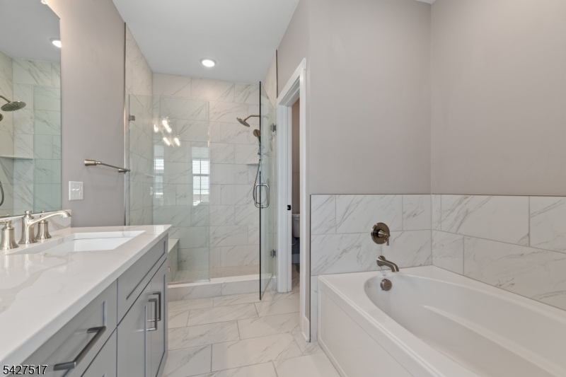 LINK at Westmont Station - Residential