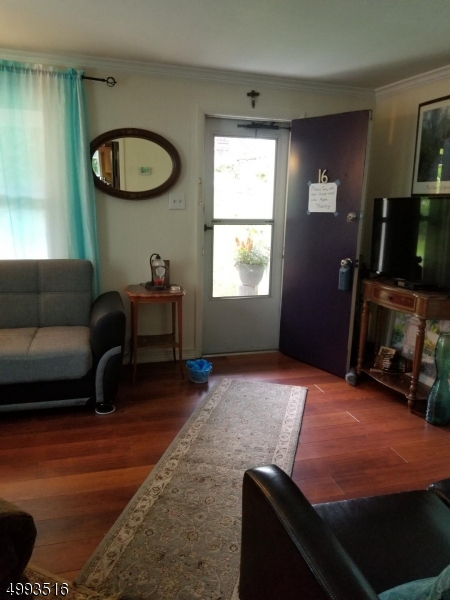 MILLBROOK - Residential