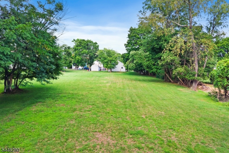Bradley Gardens - Residential