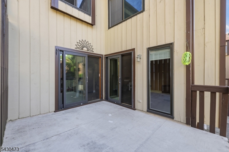 Hastings Square - Residential