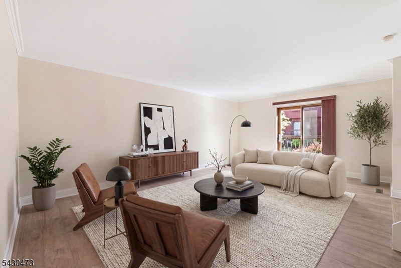 Hastings Square - Residential