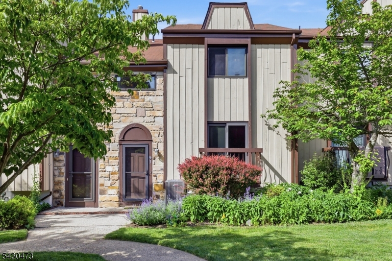 Hastings Square - Residential