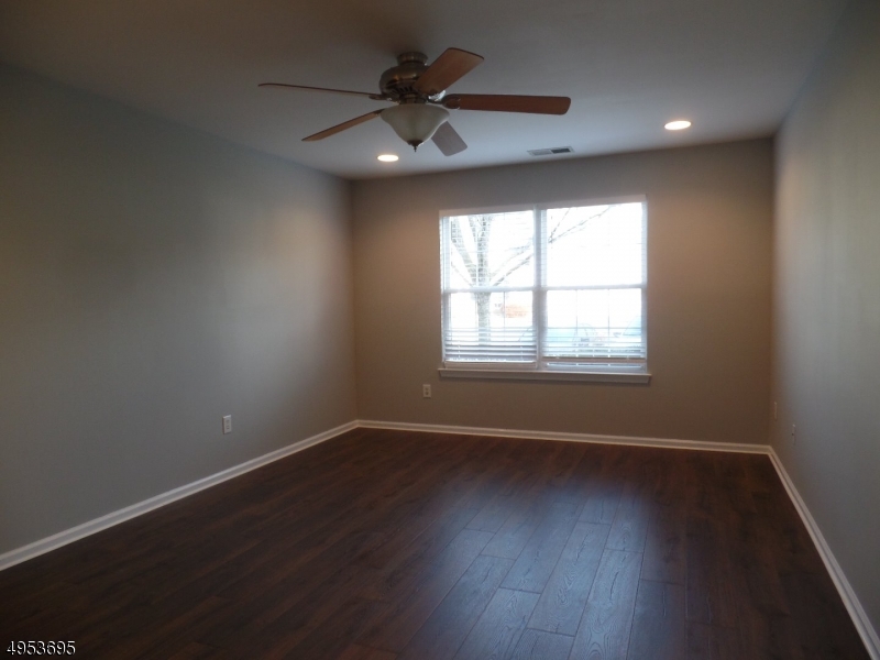 Stratton Meadows - Residential Lease