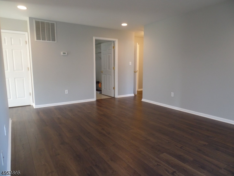 Stratton Meadows - Residential Lease