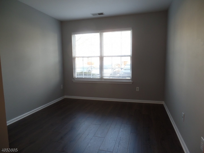 Stratton Meadows - Residential Lease