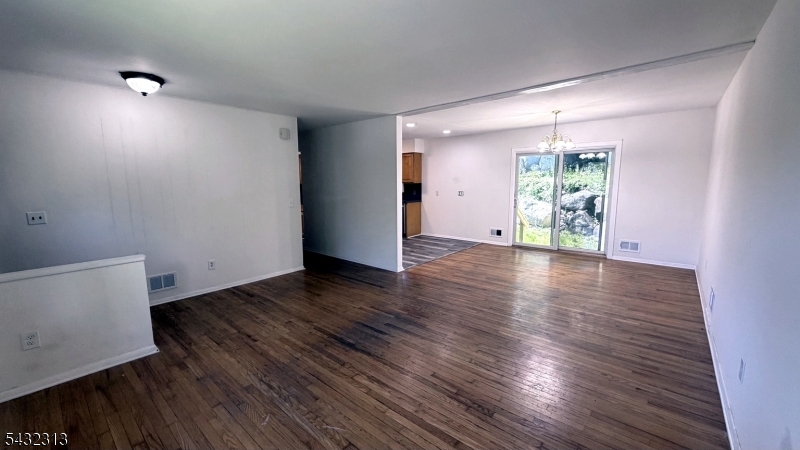 WHITE MEADOW LAKE - Residential