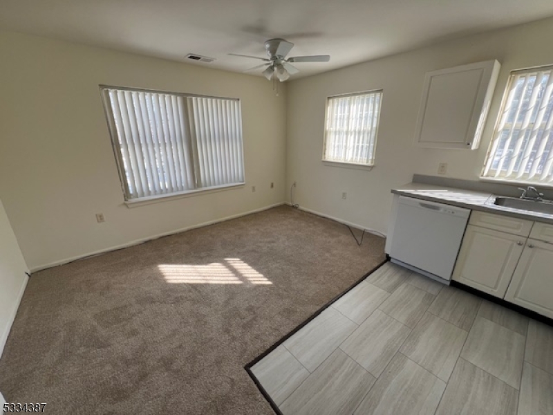 Vail Manor - Residential Lease