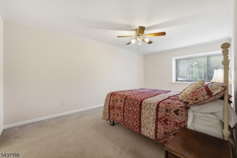 HAMPTON COMMONS - Residential