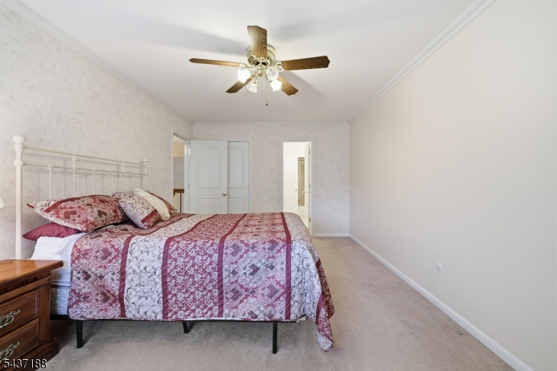 HAMPTON COMMONS - Residential