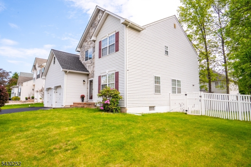 Buckingham Estates - Residential